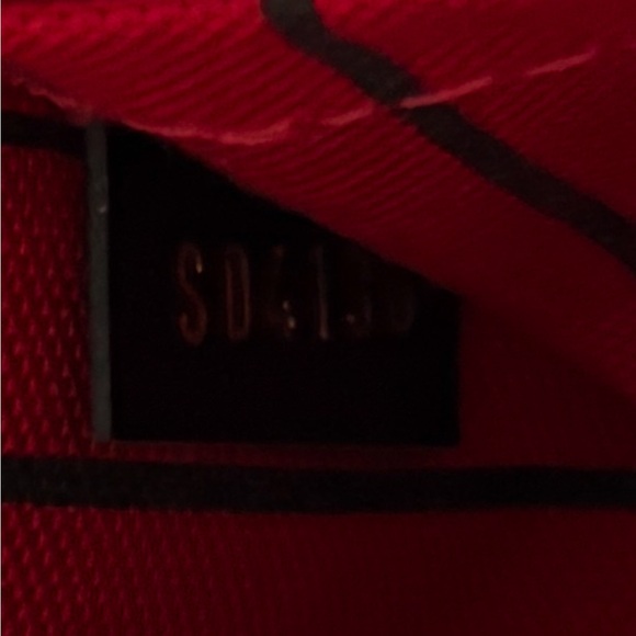 Louis Vuitton Monogram Zip Pouch - Picture 6 of 8